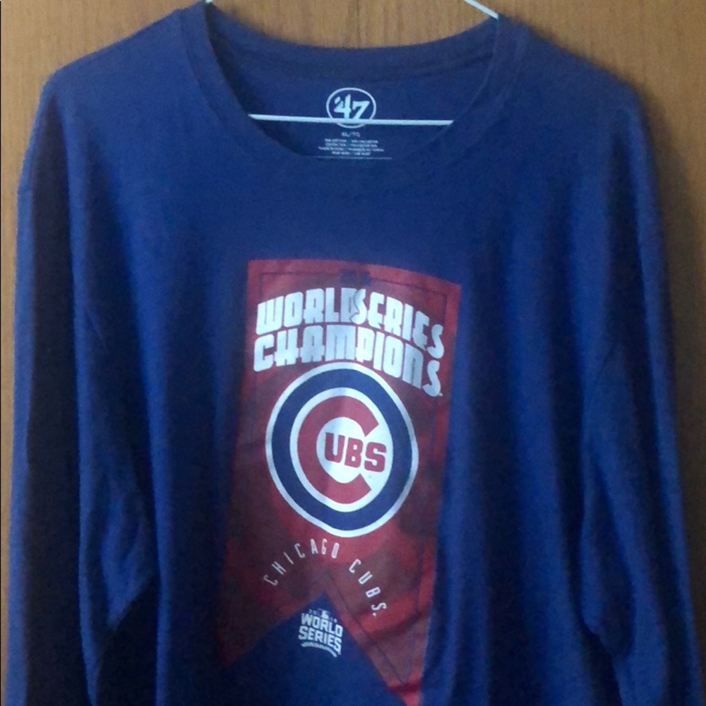 LChicago Cubs World Series long sleeve shirt